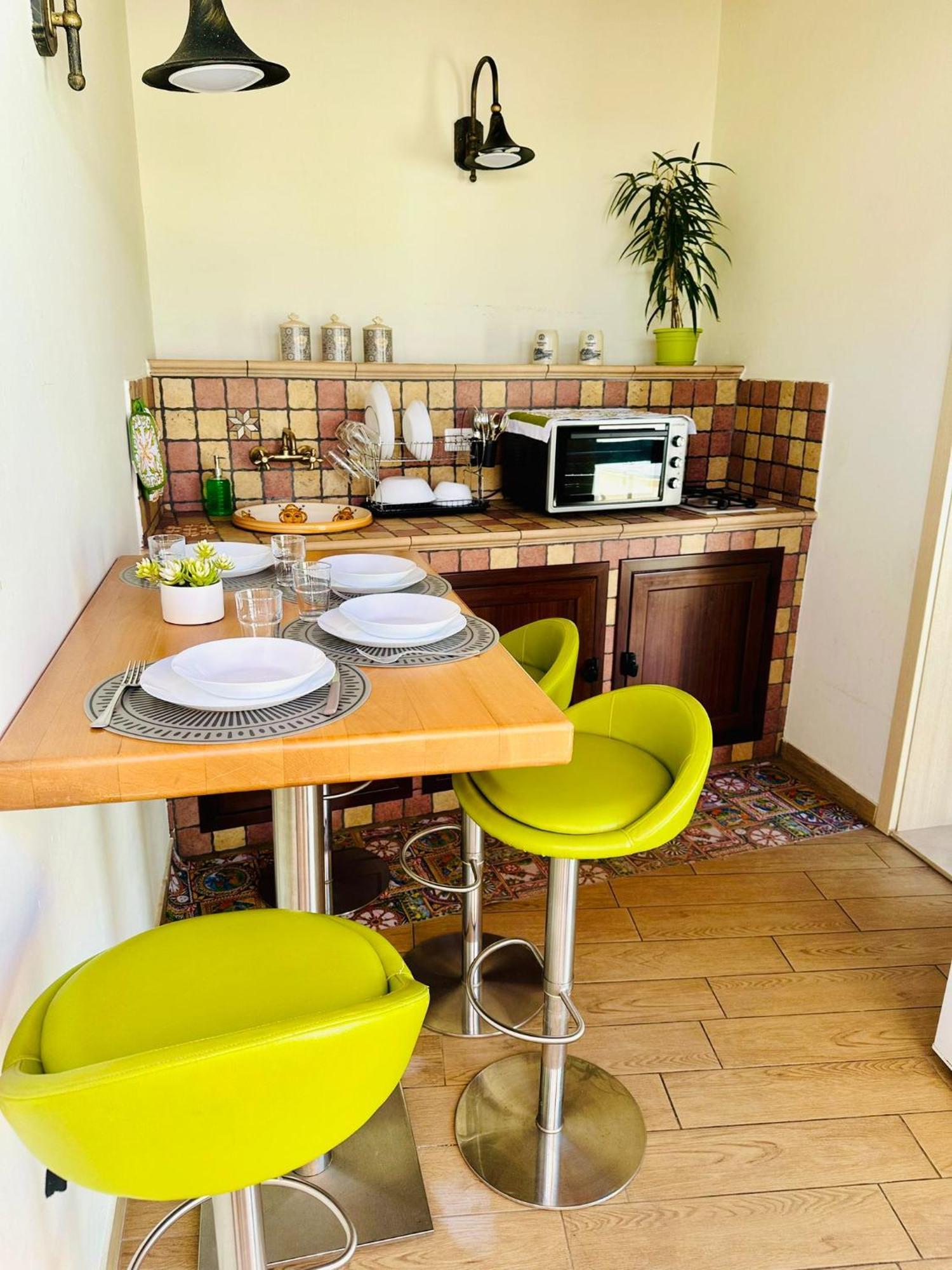 Holiday House Valpie Avola Esterno foto