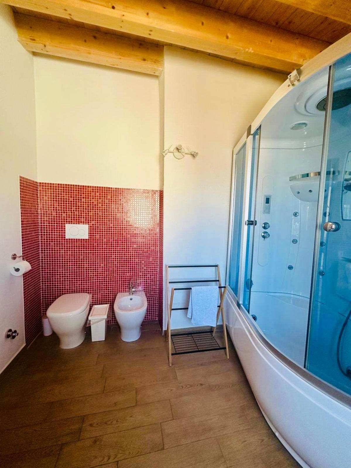 Holiday House Valpie Avola Esterno foto